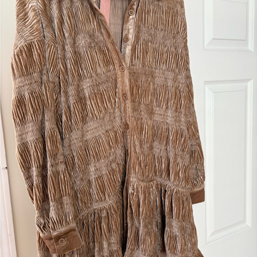 Brown and Tan Boxy Blouse with Mandarin Collar